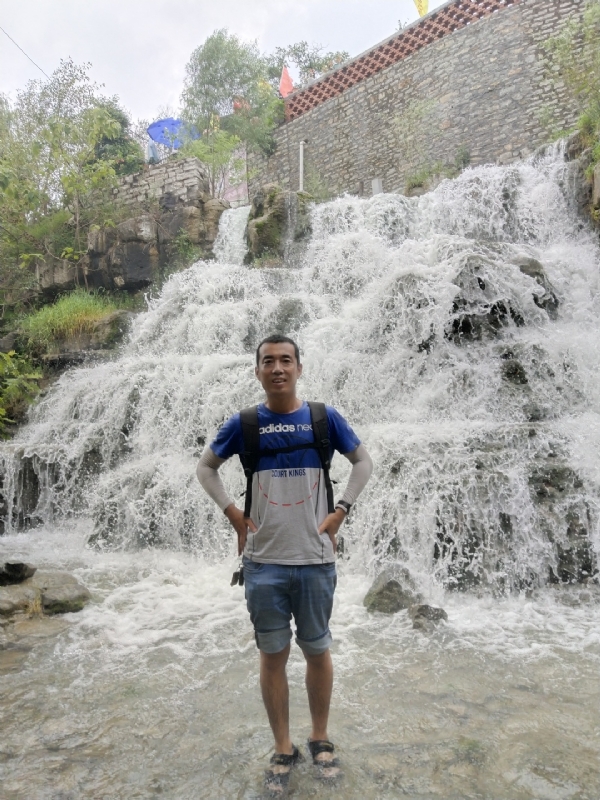 星矢的第一张照片--连云港相亲服务中心