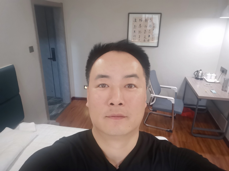 莫待花落空折枝的第一张照片--连云港相亲服务中心