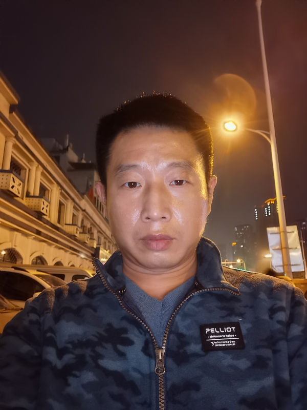 偷偷说的第一张照片--连云港相亲服务中心