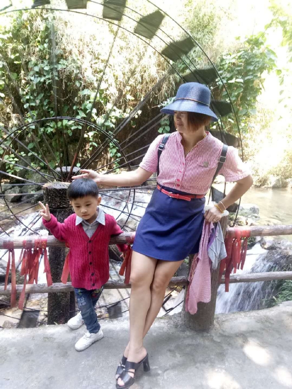 张敏娟的第二张照片--连云港相亲服务中心