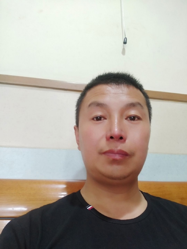 快乐的小鱼儿的第一张照片--连云港相亲服务中心