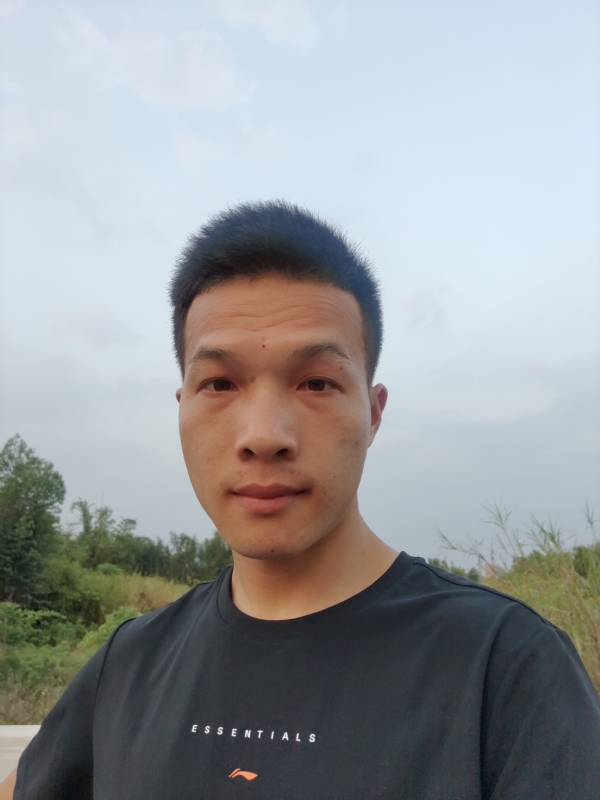 大龙的第一张照片--连云港相亲服务中心