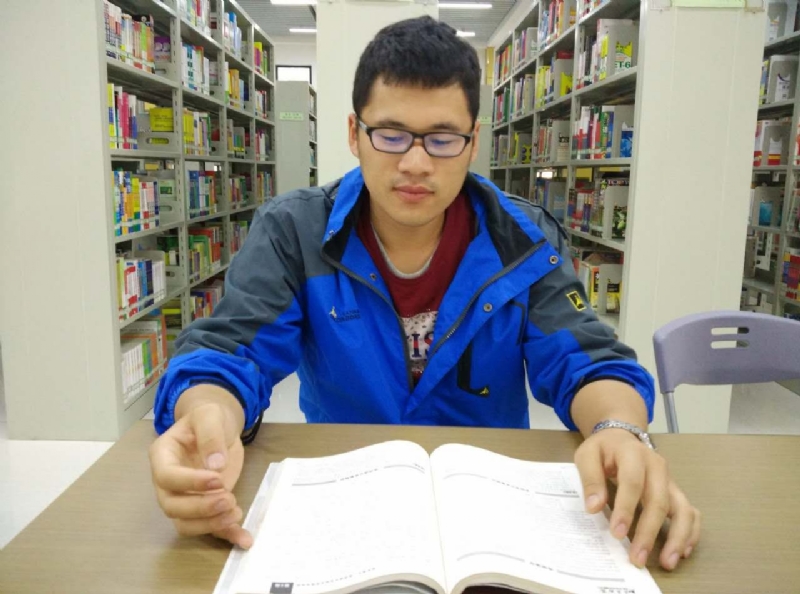 鲮的第四张照片--连云港相亲服务中心