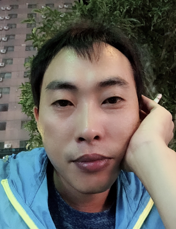 一直在路上的第一张照片--连云港相亲服务中心