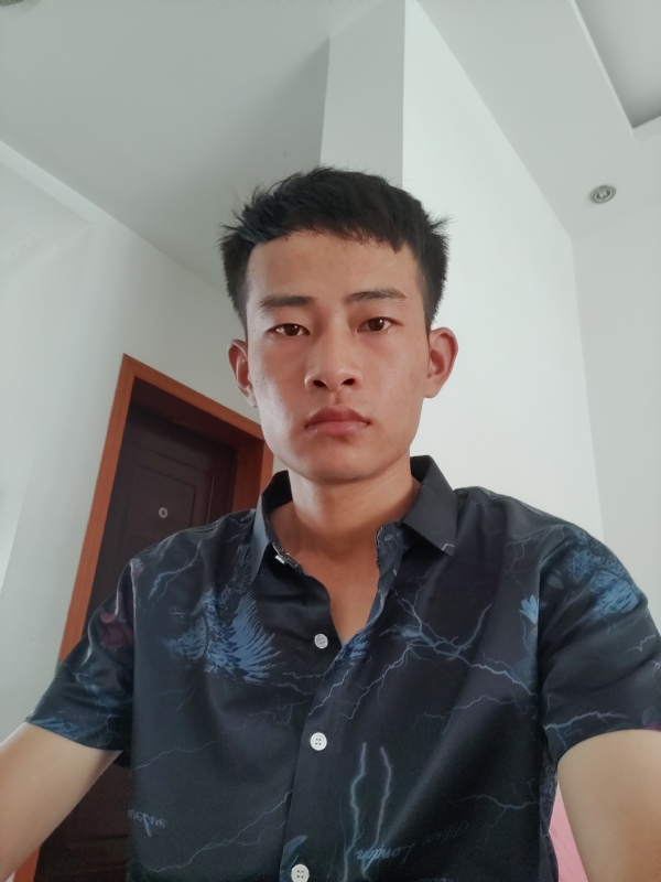 彳亍的第二张照片--连云港相亲服务中心