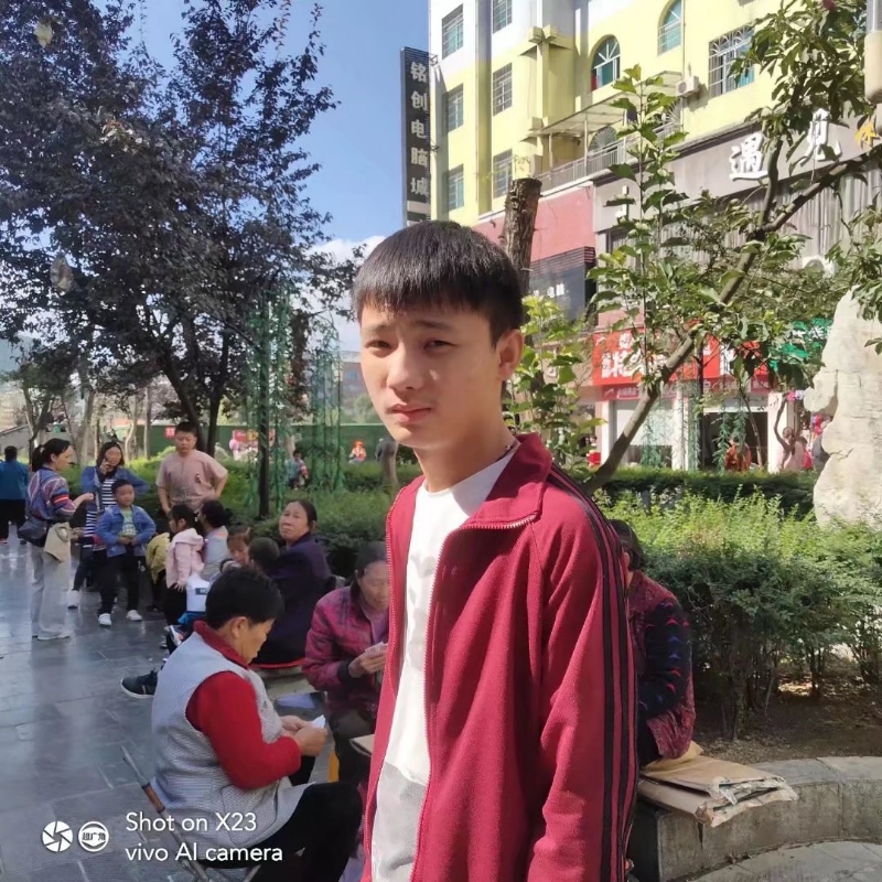 松哥的第一张照片--连云港相亲服务中心