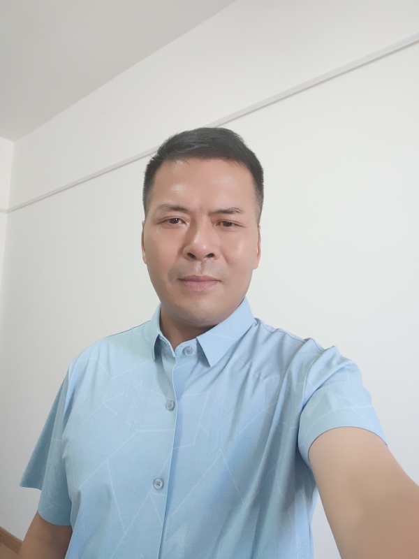 牵挂的第一张照片--连云港相亲服务中心