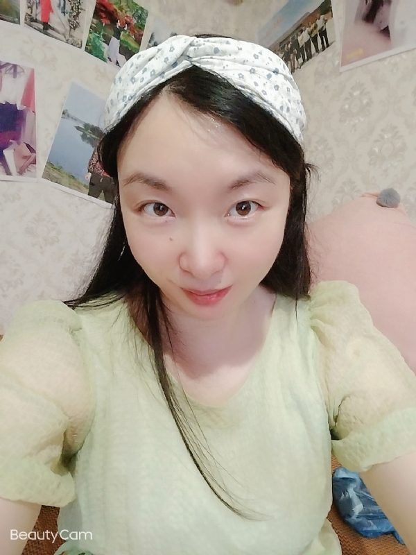 佳佳的第一张照片--连云港相亲服务中心