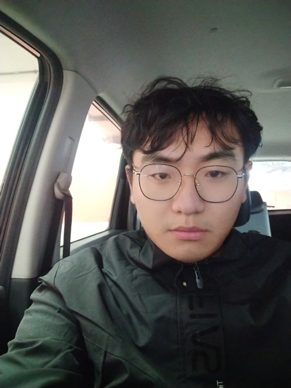 云淡风轻的第一张照片--连云港相亲服务中心