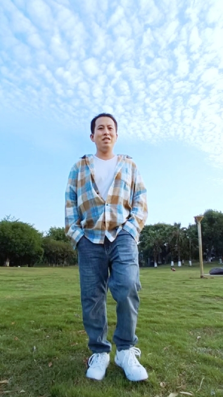 曹先生的第一张照片--连云港相亲服务中心