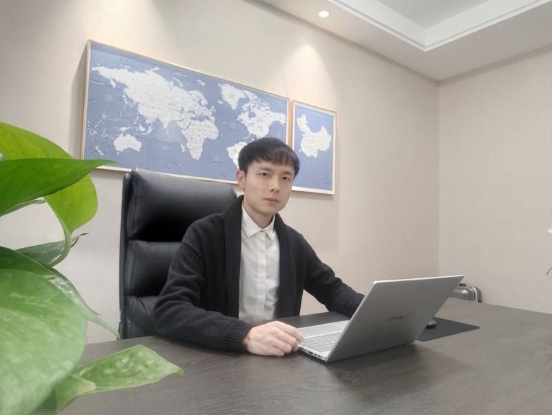 雨落花声的第一张照片--连云港相亲服务中心