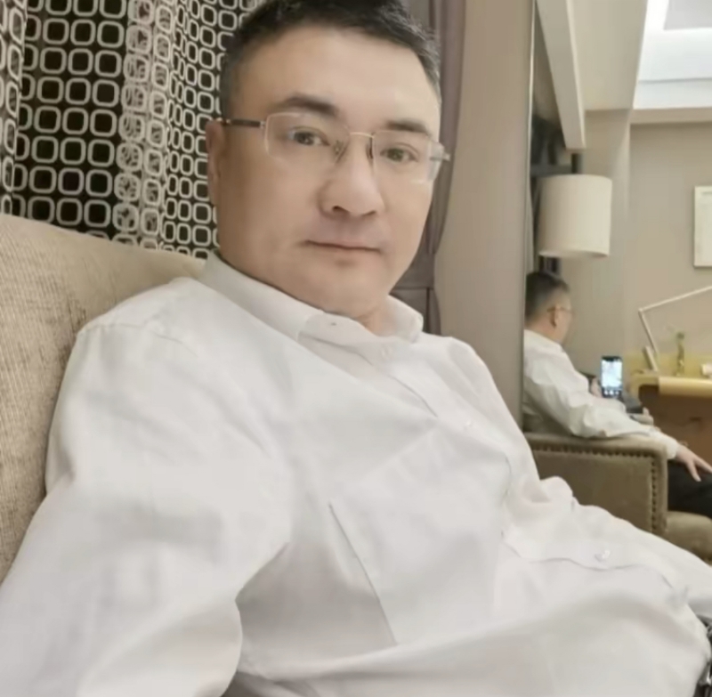 追逐的第二张照片--连云港相亲服务中心