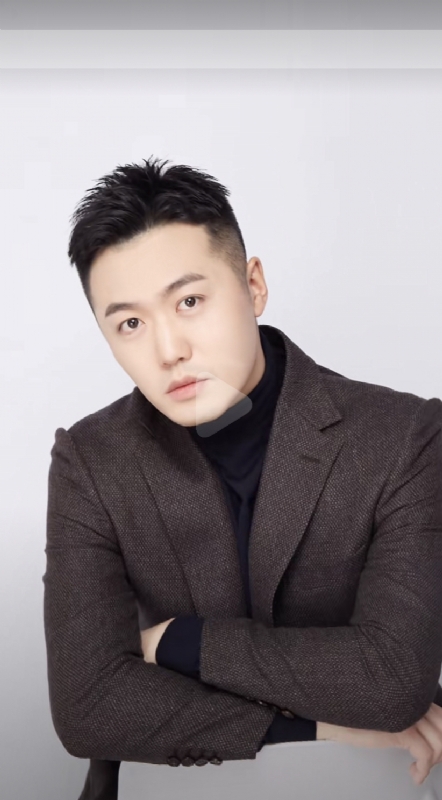 杨天枭的第二张照片--连云港相亲服务中心