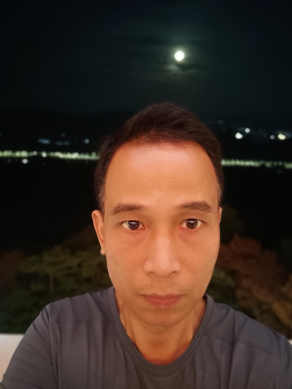 辉哥的第一张照片--连云港相亲服务中心