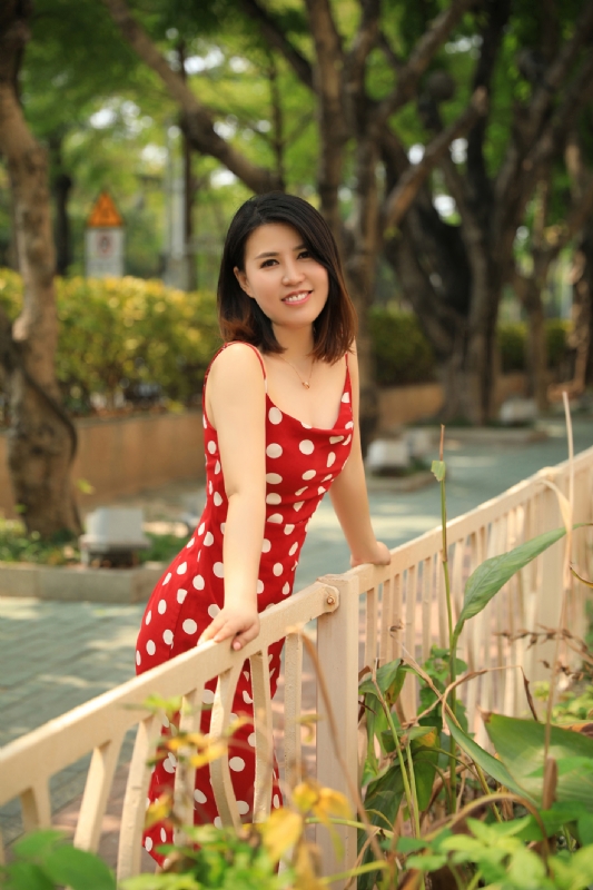 罗林的第五张照片--连云港相亲服务中心