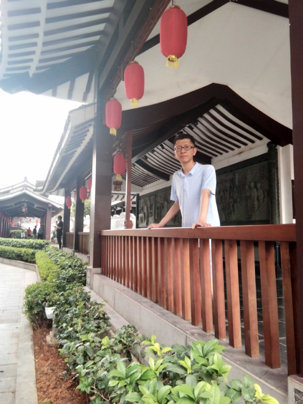 lijian的第一张照片--连云港相亲服务中心