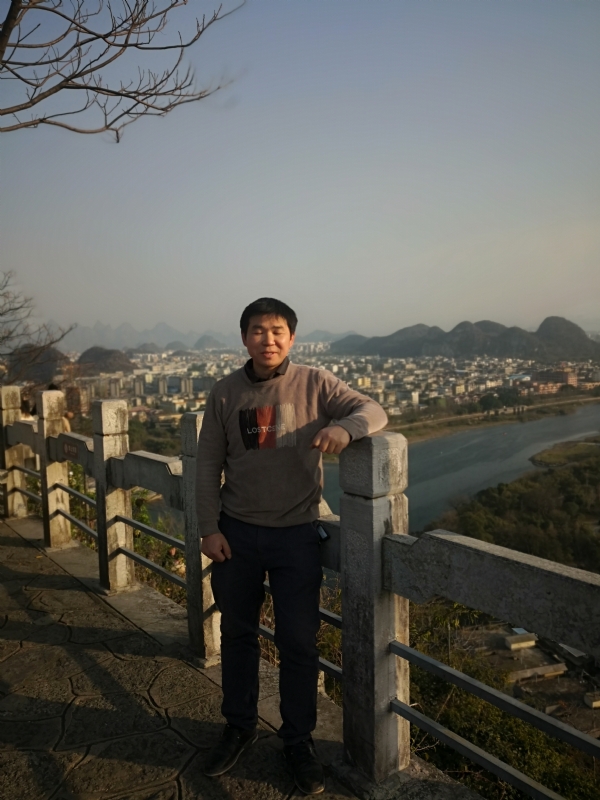 漓江之上的第三张照片--连云港相亲服务中心