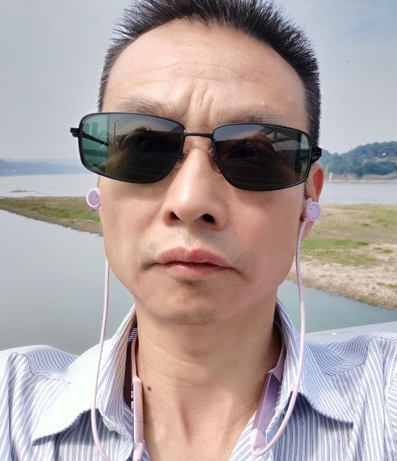 猪哥哥的第二张照片--连云港相亲服务中心