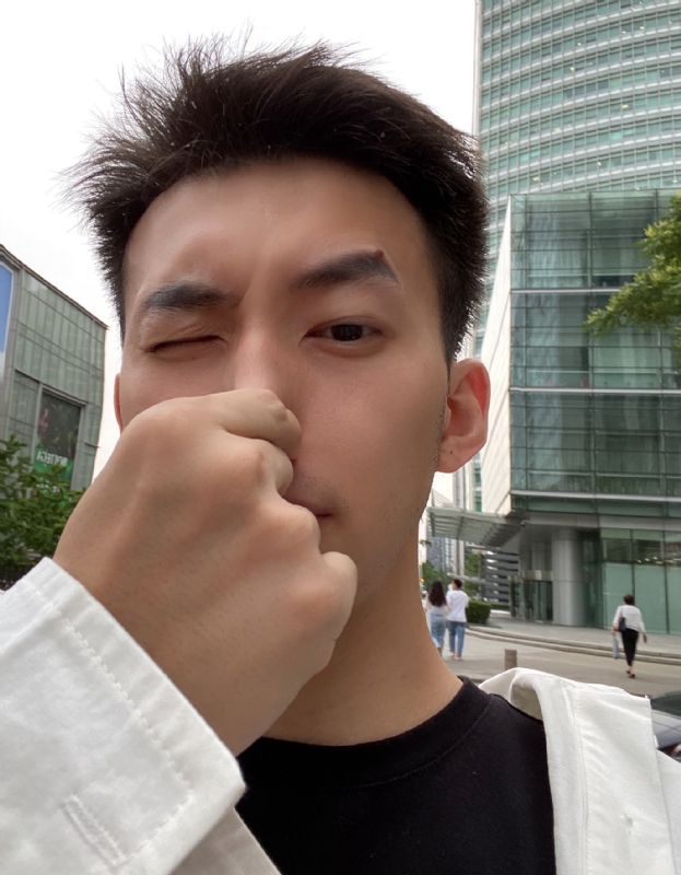 绝世大冤种的第四张照片--连云港相亲服务中心