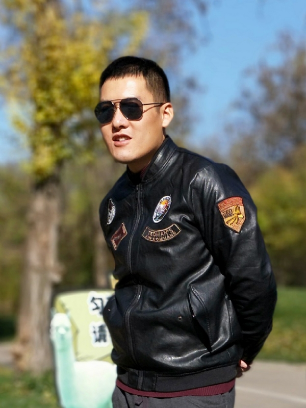 里奥老爹的第一张照片--连云港相亲服务中心