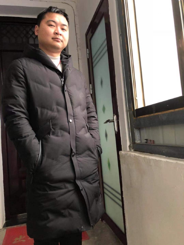 末端的第一张照片--连云港相亲服务中心