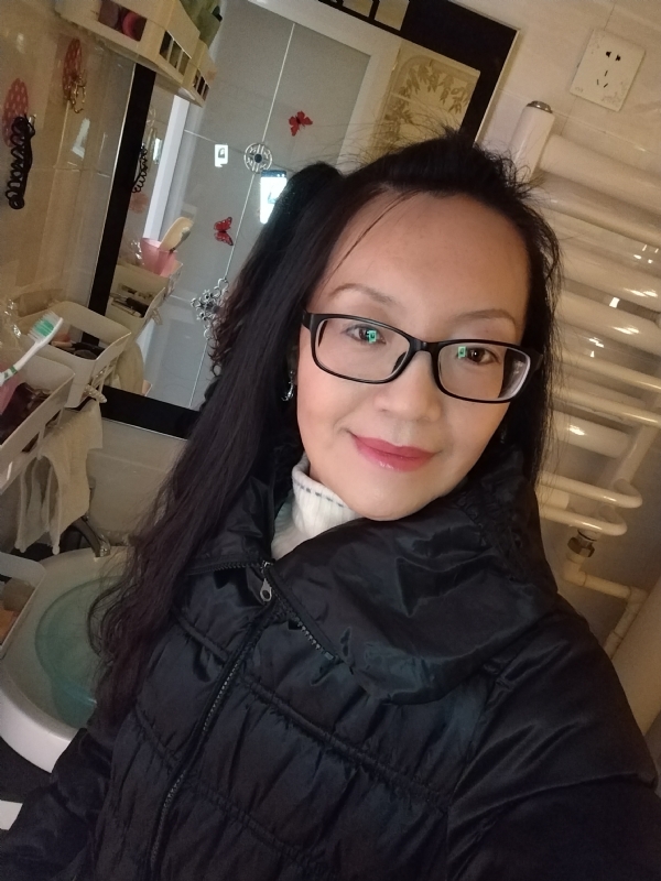 颜的第一张照片--连云港相亲服务中心