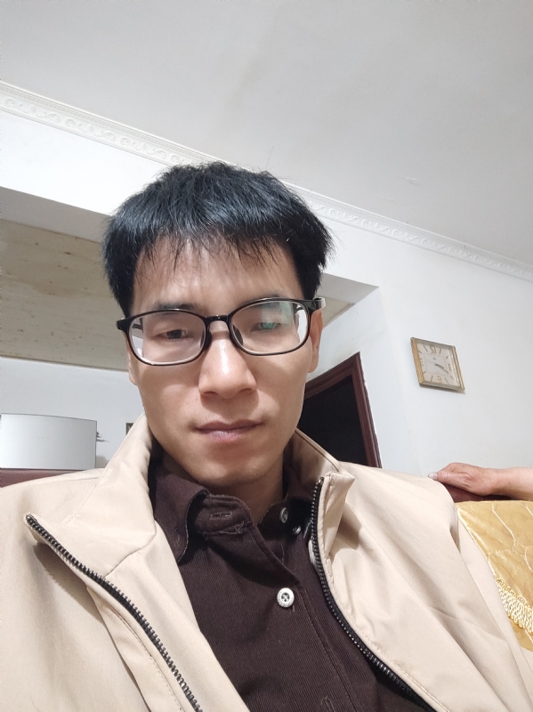 杨一凡的第一张照片--连云港相亲服务中心