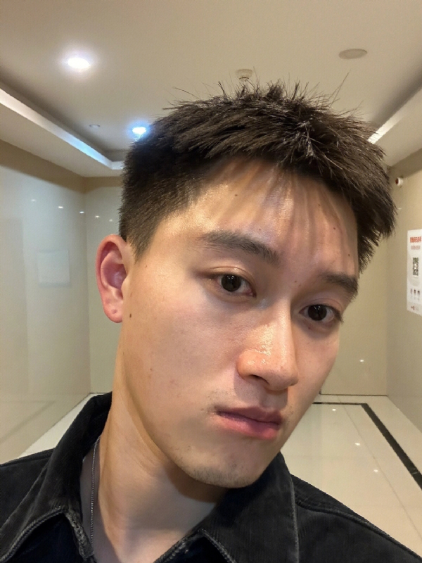 月光之下的第一张照片--连云港相亲服务中心