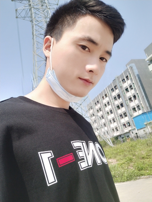 何凡的第一张照片--连云港相亲服务中心