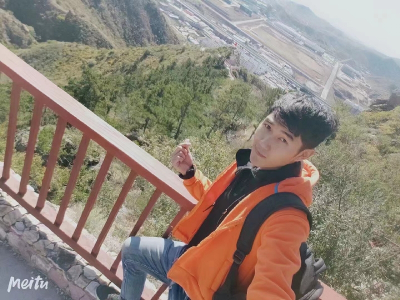 小啊鹏的第一张照片--连云港相亲服务中心