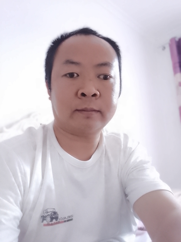 张家小伙子的第三张照片--连云港相亲服务中心