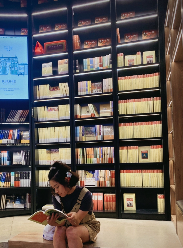 佳妹的第一张照片--连云港相亲服务中心