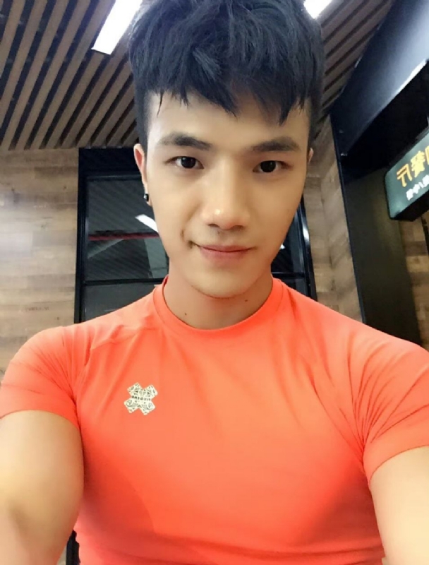 航航的第一张照片--连云港相亲服务中心