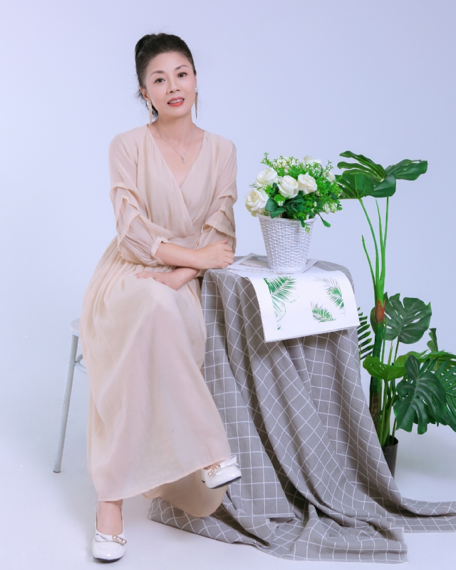 Anna的第一张照片--连云港相亲服务中心