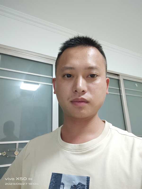 小yan同学的第一张照片--连云港相亲服务中心