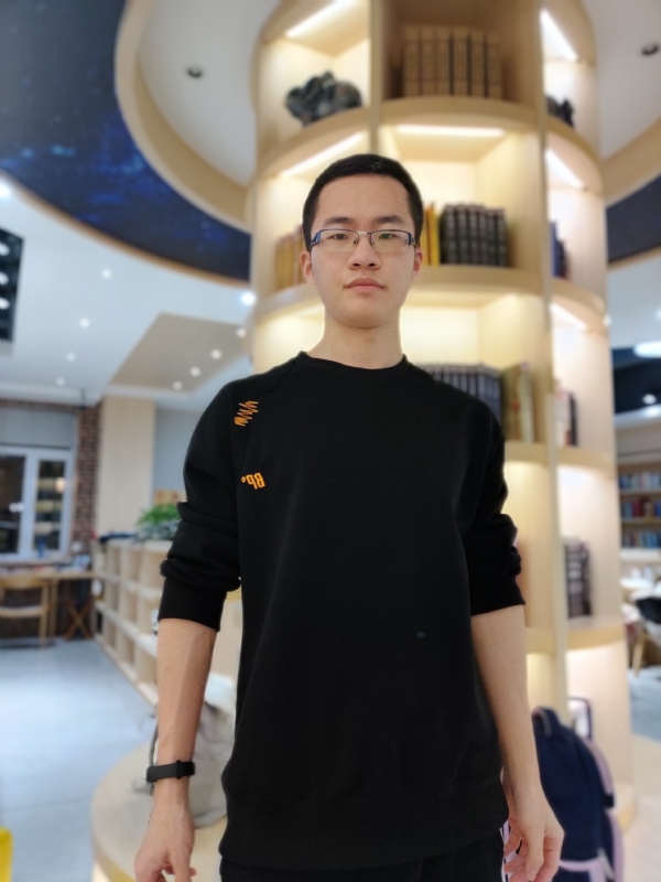 轩墨的第一张照片--连云港相亲服务中心