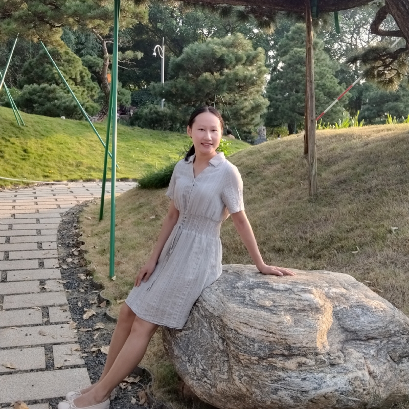 欣欣向荣的第一张照片--连云港相亲服务中心