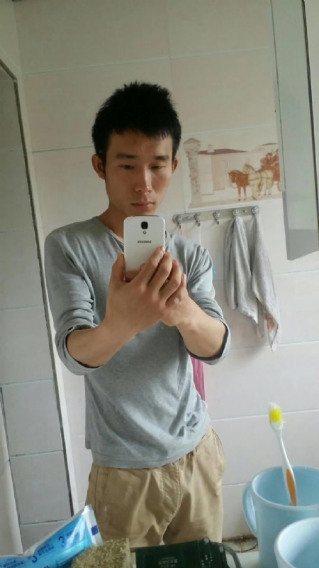 蔚蓝天空的第一张照片--连云港相亲服务中心