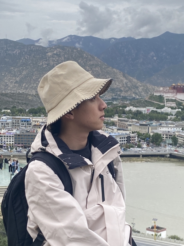 Lucky的第一张照片--连云港相亲服务中心