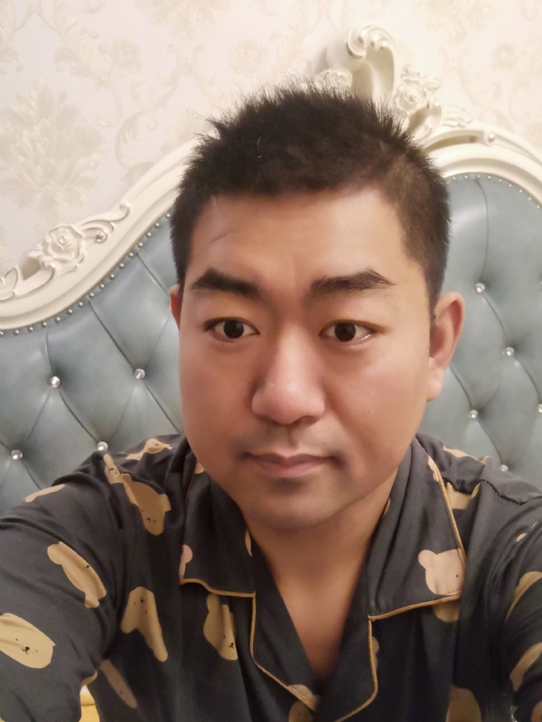 曾经的第一张照片--连云港相亲服务中心