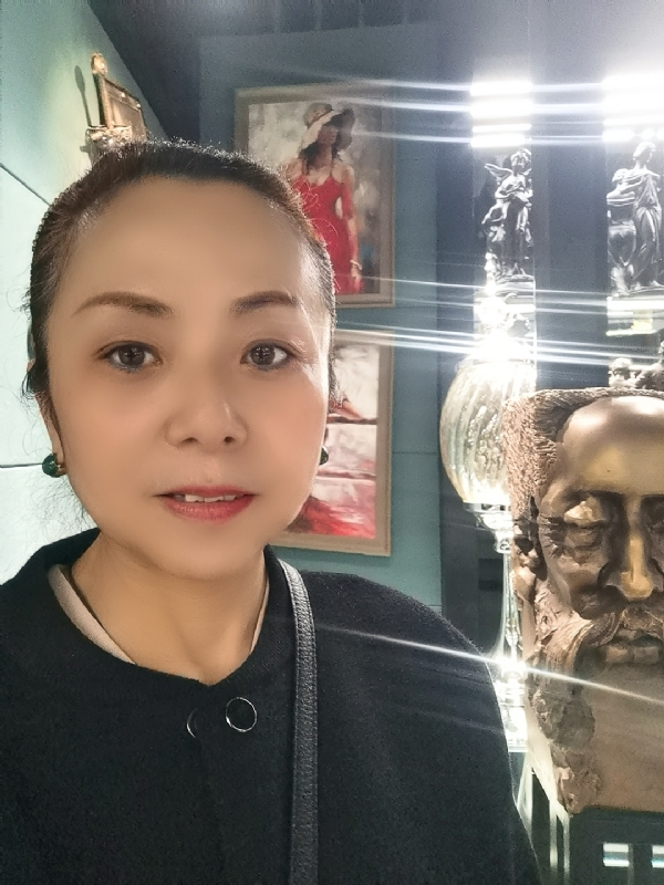 平平淡淡的第一张照片--连云港相亲服务中心