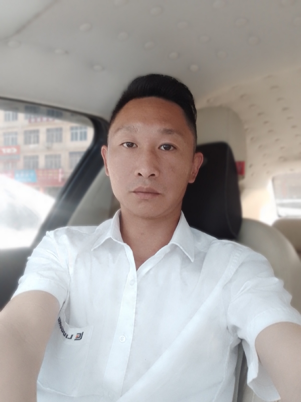 其实都没有的第一张照片--连云港相亲服务中心