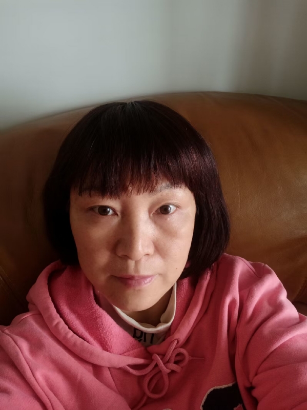 红玫瑰的第一张照片--连云港相亲服务中心