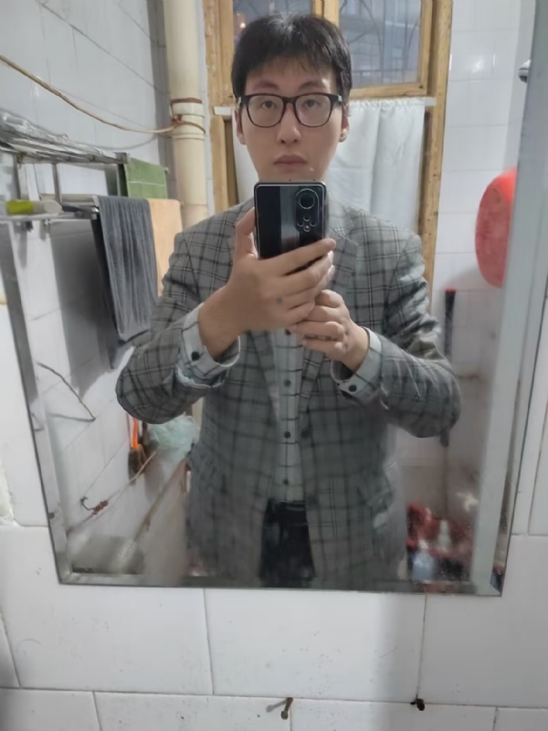 窒息的第二张照片--连云港相亲服务中心