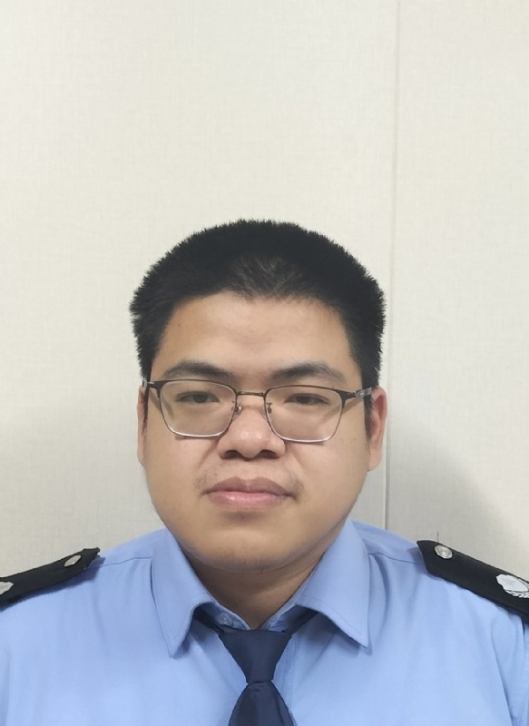 风雨同行的第一张照片--连云港相亲服务中心