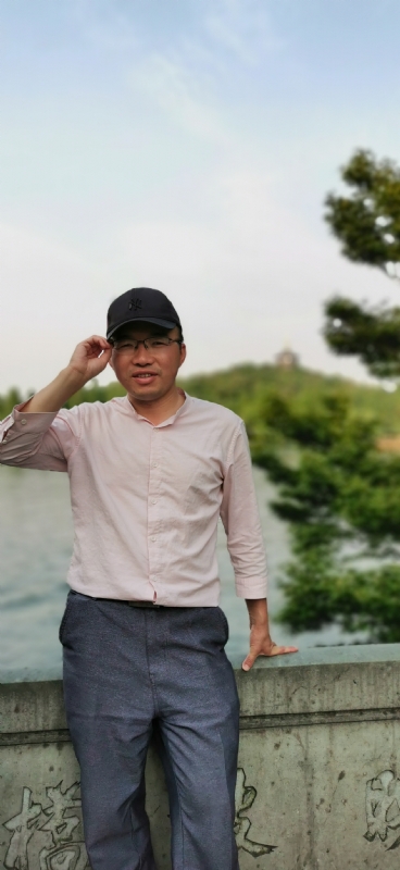 大叔有点忙的第三张照片--连云港相亲服务中心