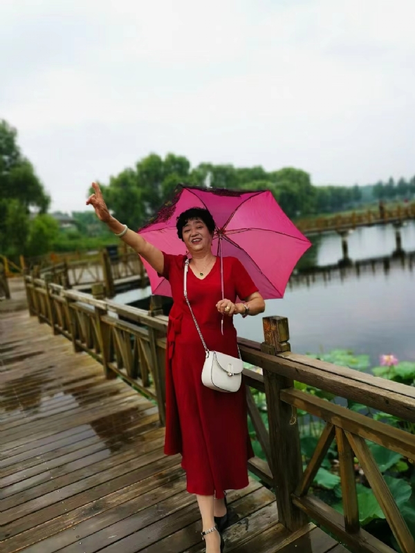 陈姐的第一张照片--连云港相亲服务中心