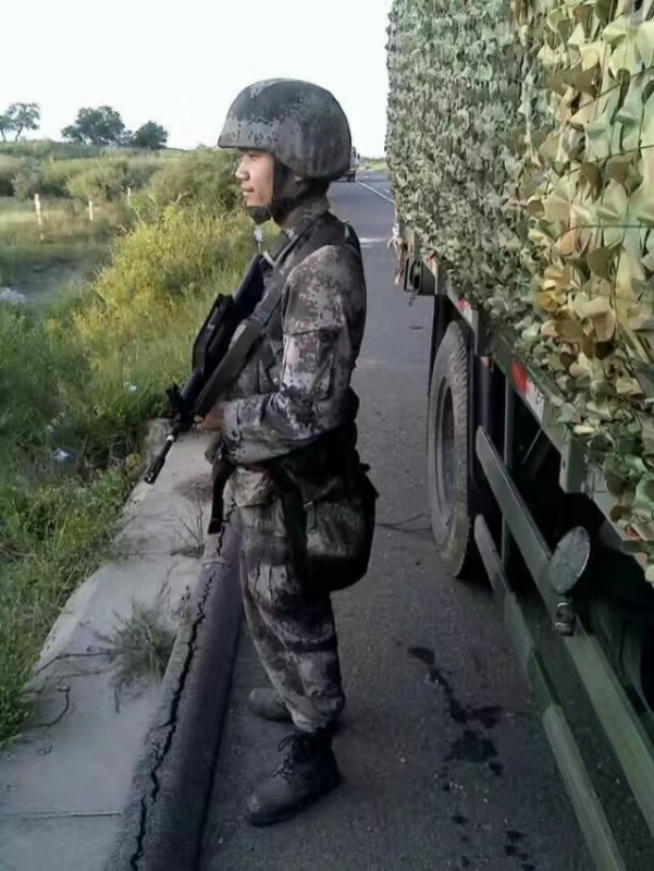 搬砖中的第一张照片--连云港相亲服务中心