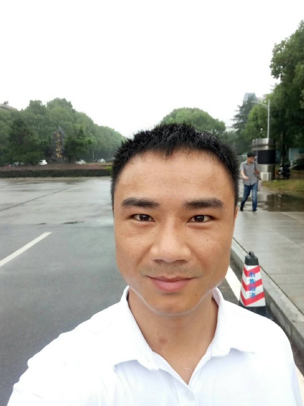 水木年华的第一张照片--连云港相亲服务中心