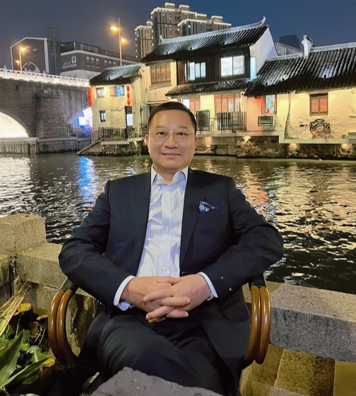 伴你一生的第一张照片--连云港相亲服务中心